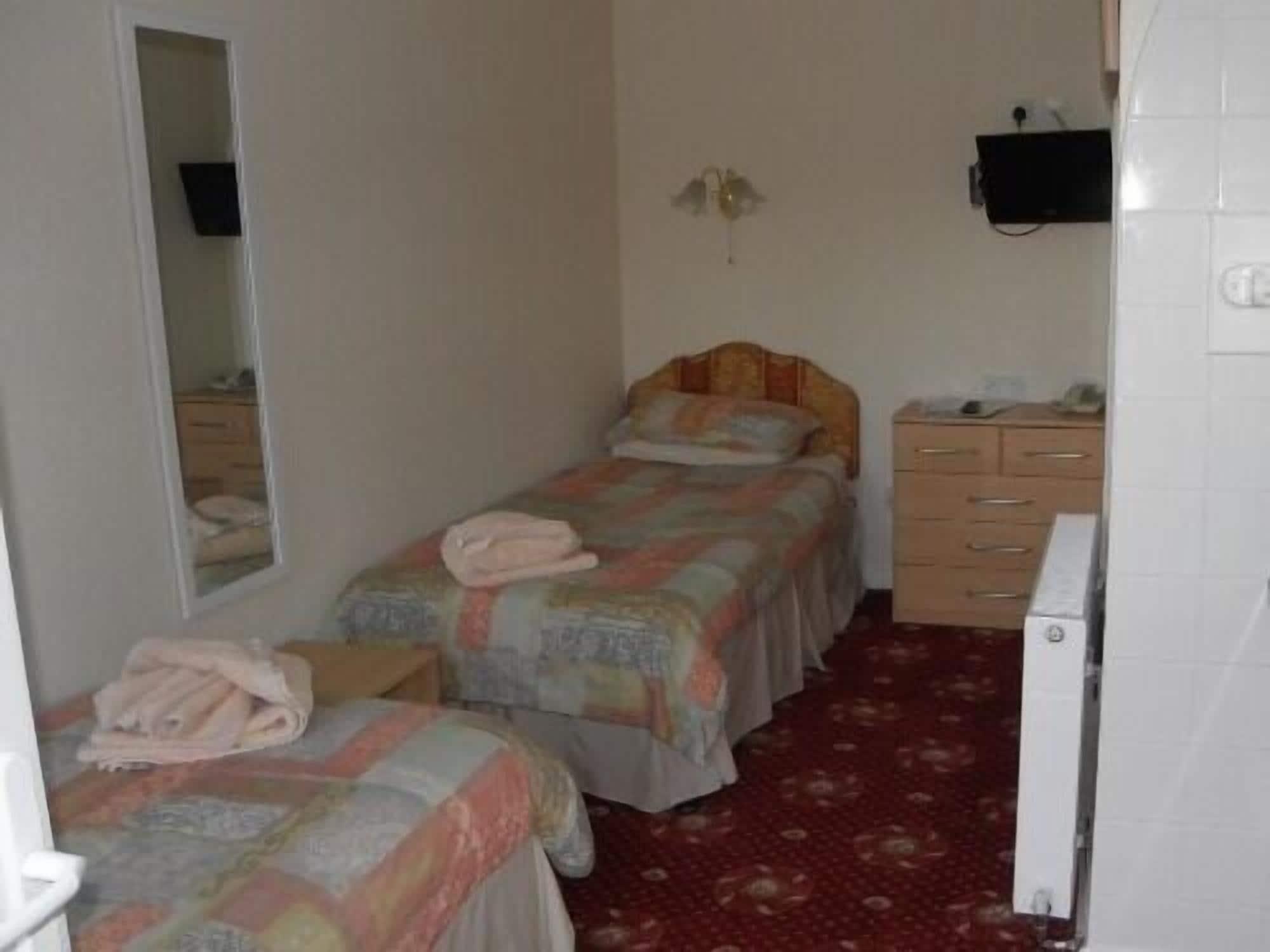 Morefield Motel Уллапул Экстерьер фото