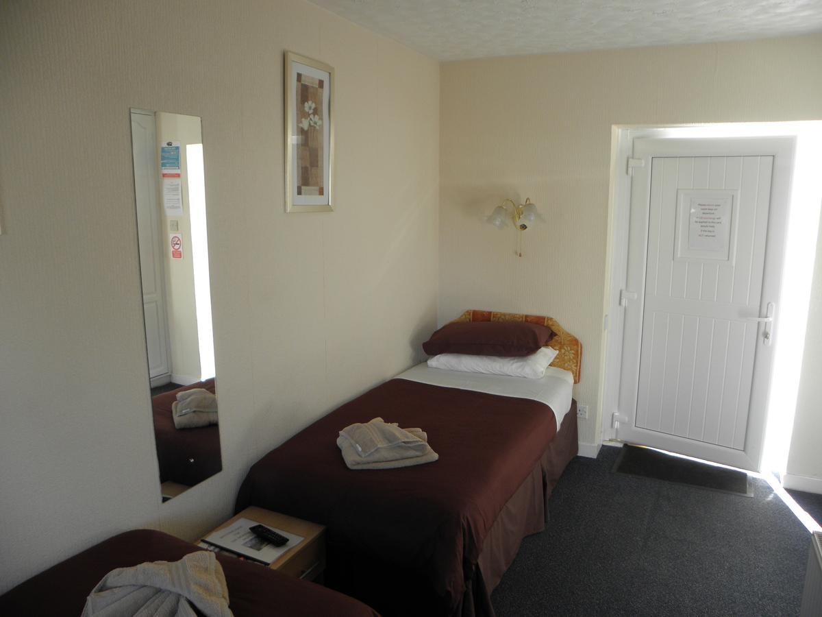 Morefield Motel Уллапул Экстерьер фото